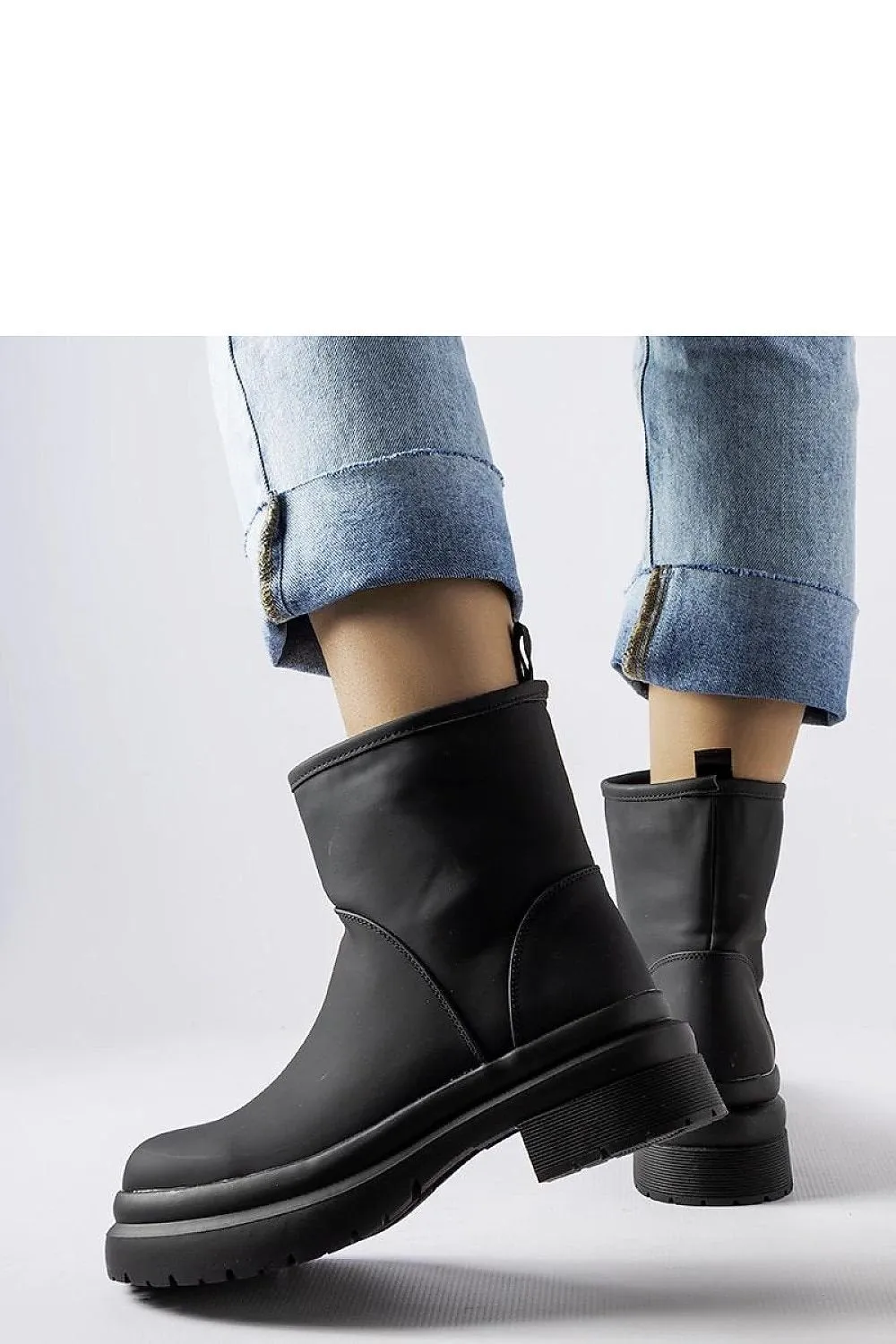 Black insulated rubber ankle boots