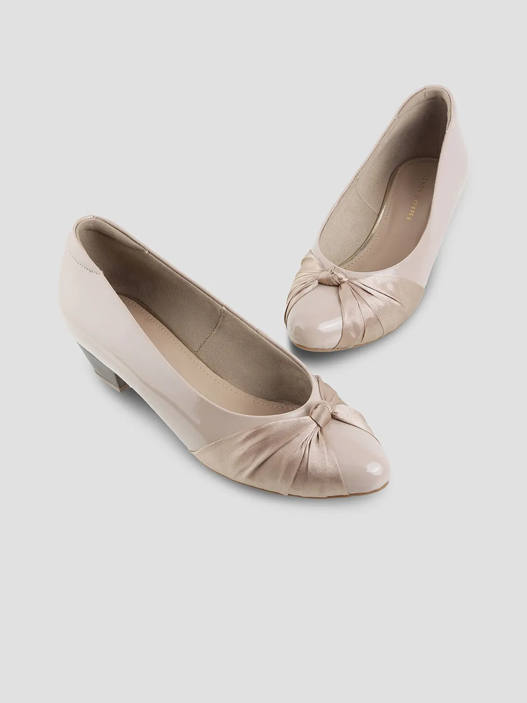 Block Pump With Satin Tie Bow