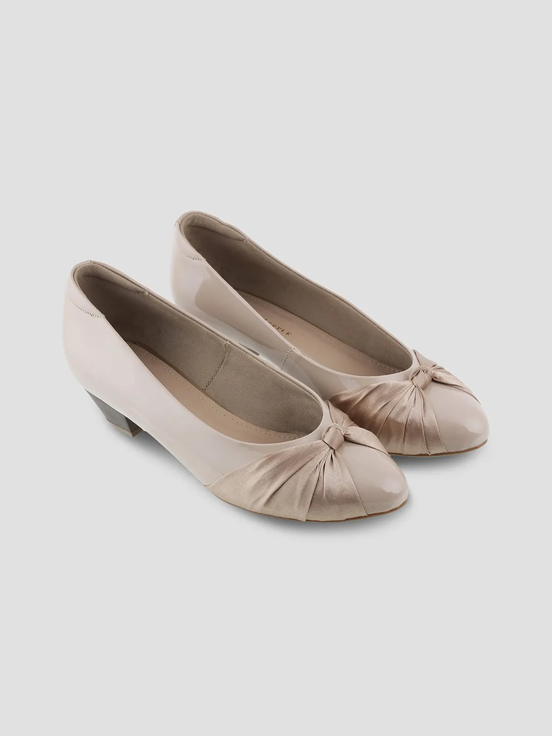 Block Pump With Satin Tie Bow