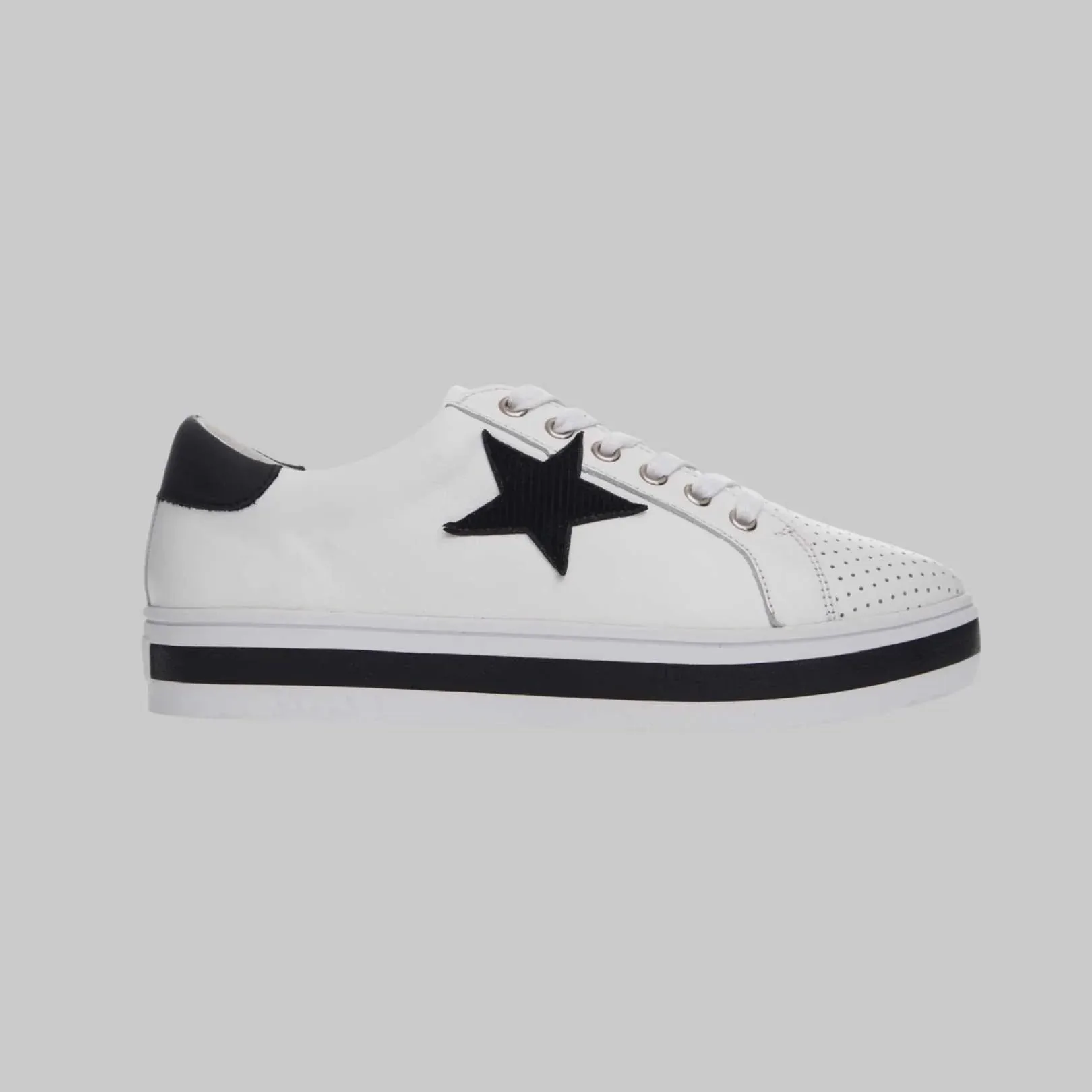 Pixie - White / Black
